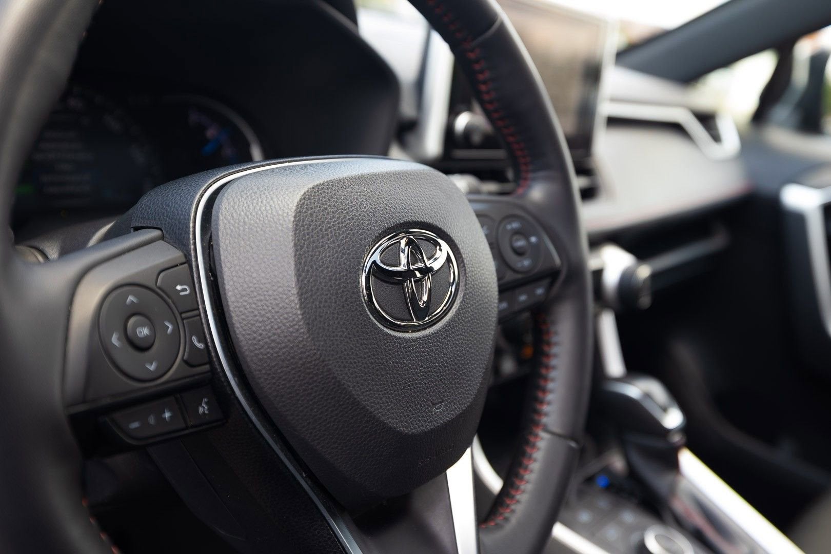 2024 Toyota RAV4 Prime SE