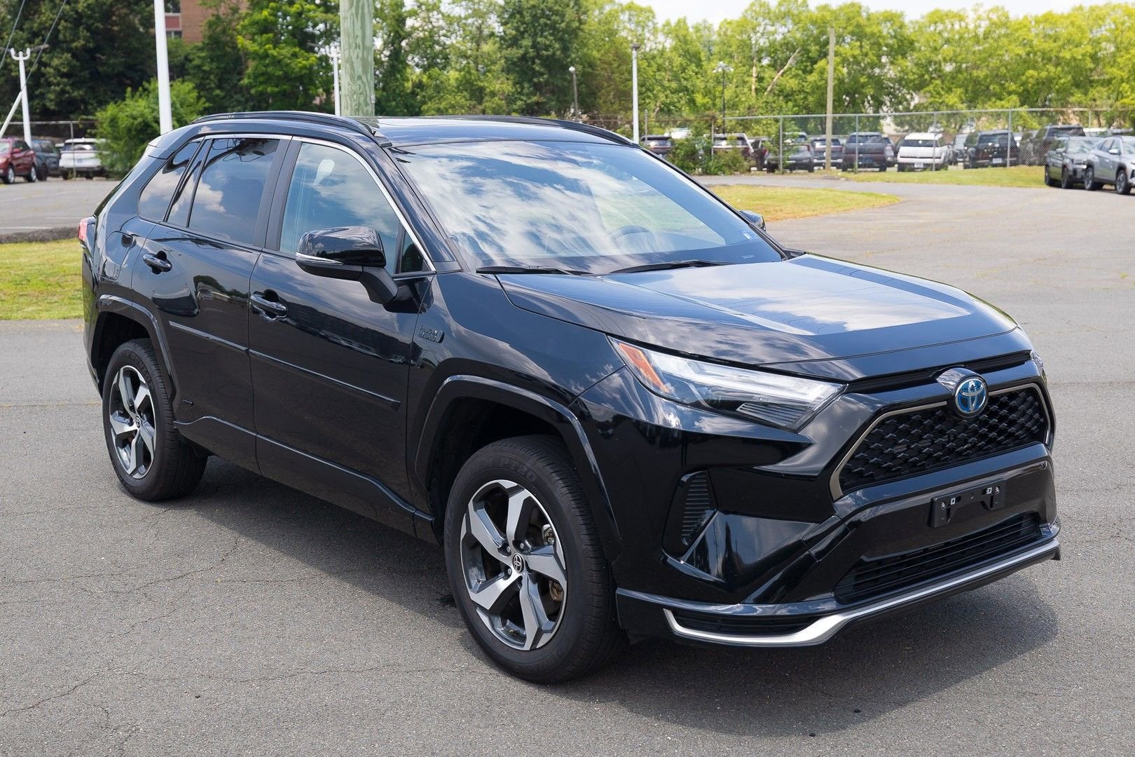 2024 Toyota RAV4 Prime SE