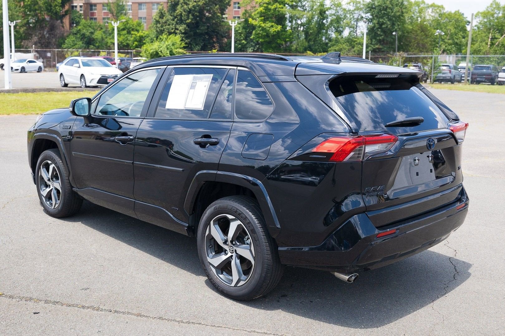 2024 Toyota RAV4 Prime SE