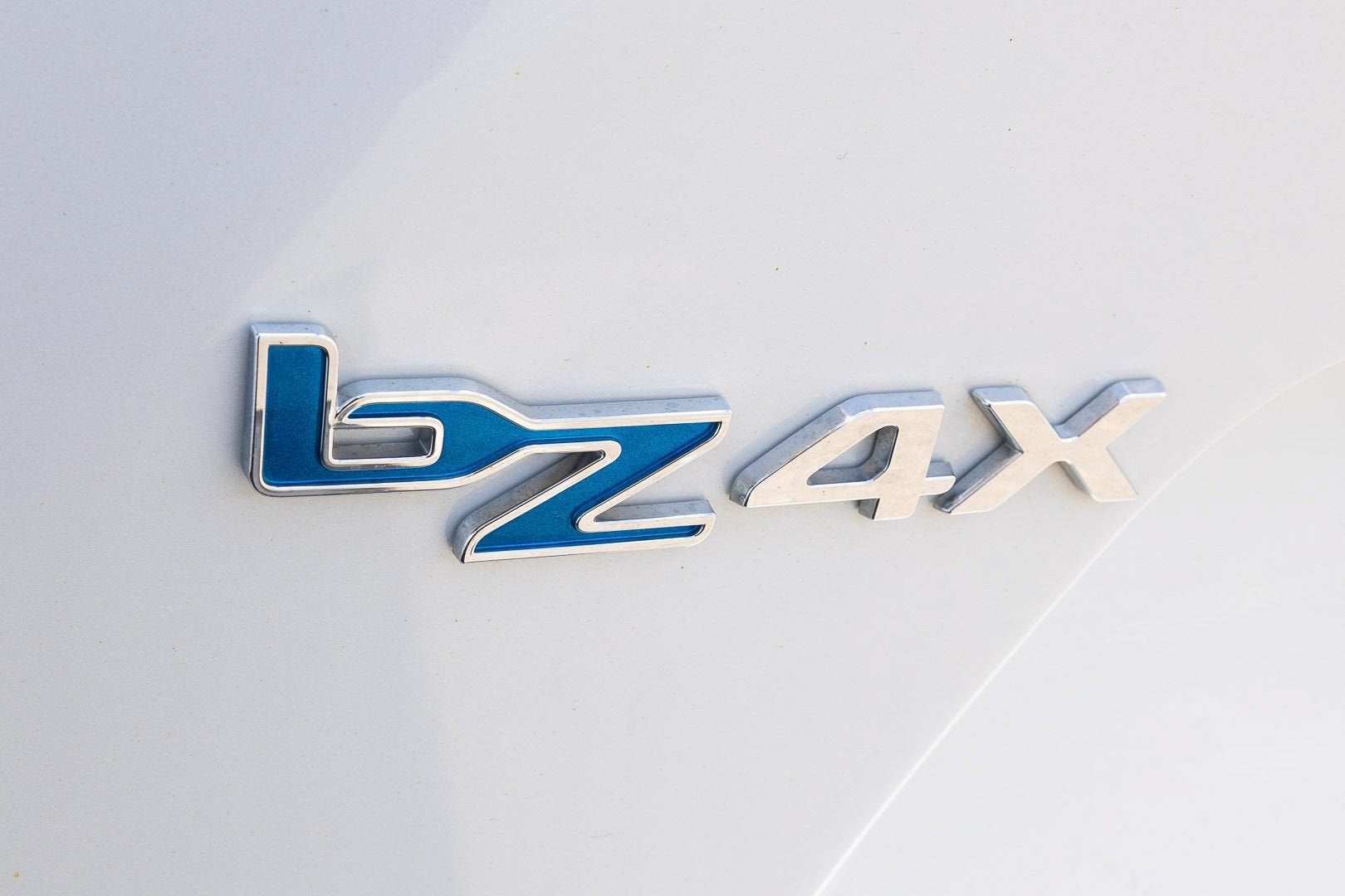 2023 Toyota bZ4X XLE