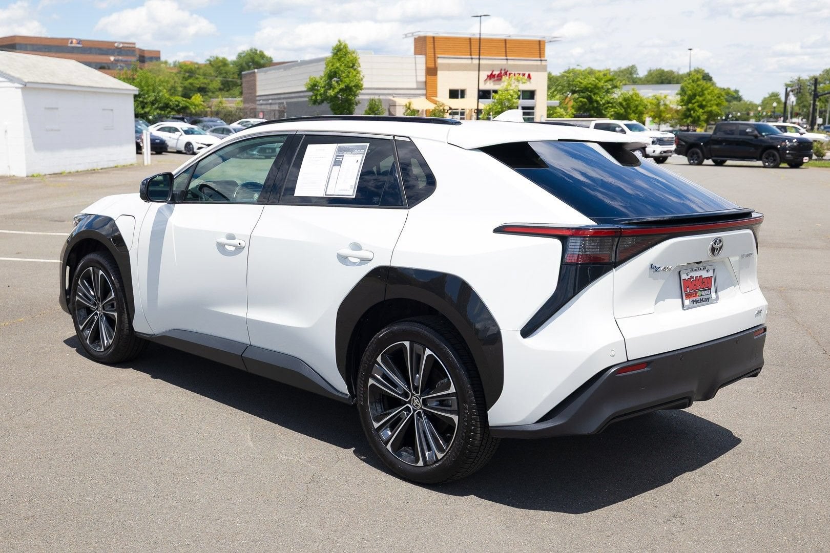 2023 Toyota bZ4X XLE