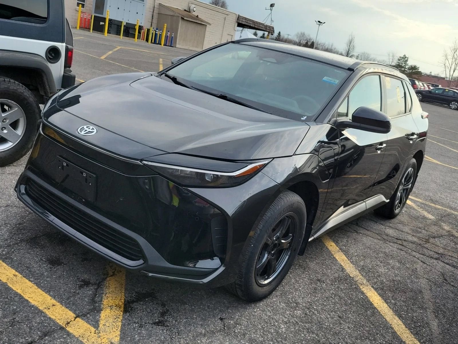 2023 Toyota bZ4X XLE