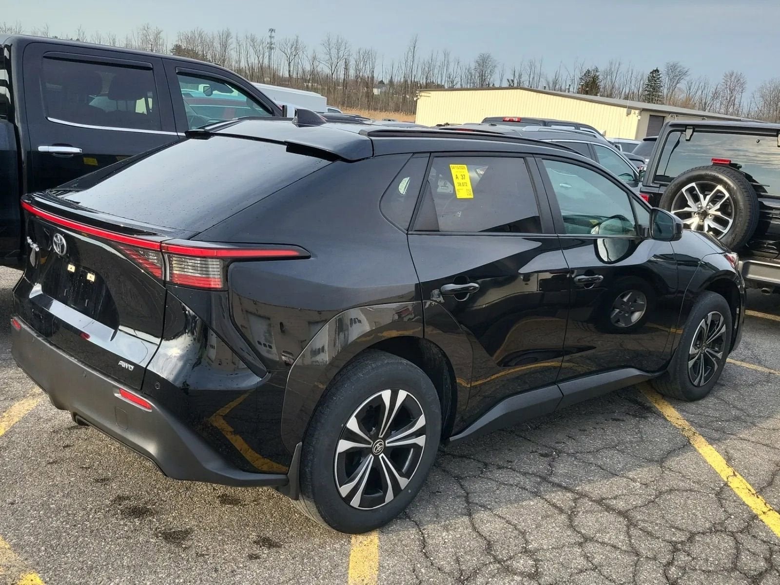 2023 Toyota bZ4X XLE