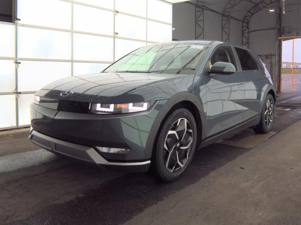 2024 Hyundai IONIQ 5 SEL