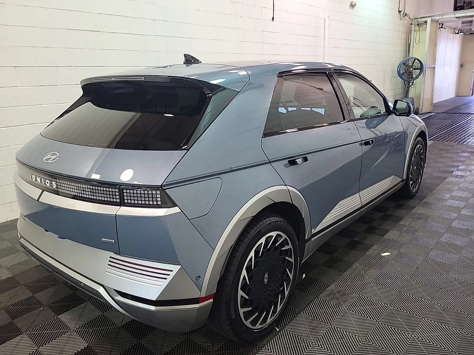 2023 Hyundai IONIQ 5 Limited
