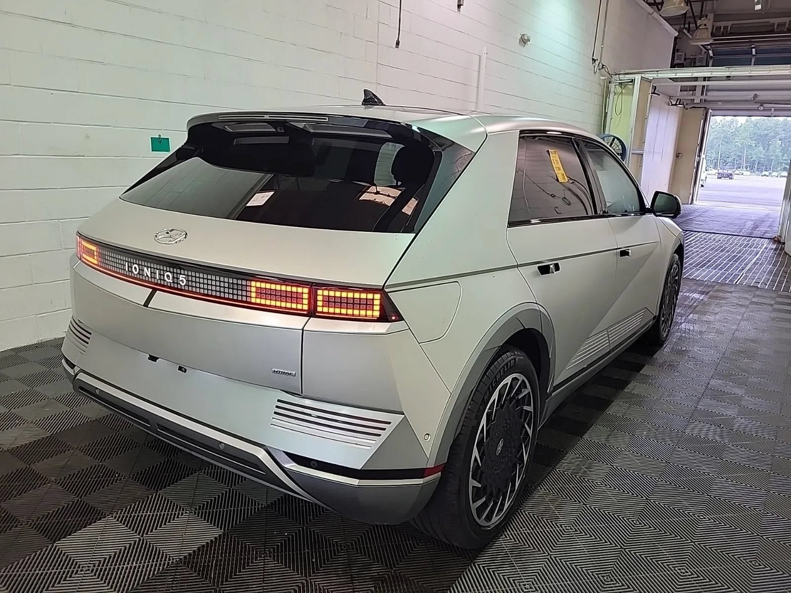 2024 Hyundai IONIQ 5 Limited