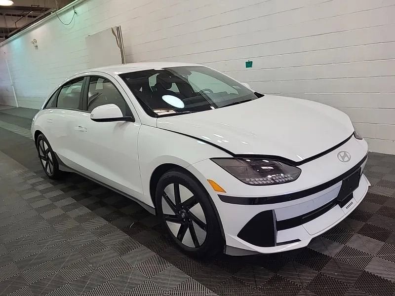 2024 Hyundai IONIQ 6 SE