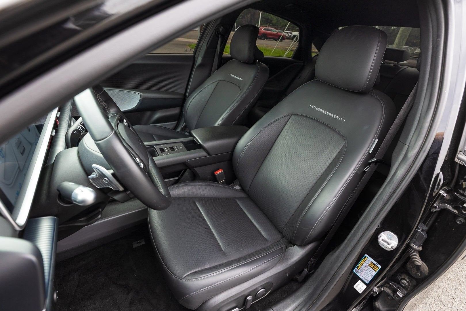 2025 Hyundai IONIQ 6 SEL