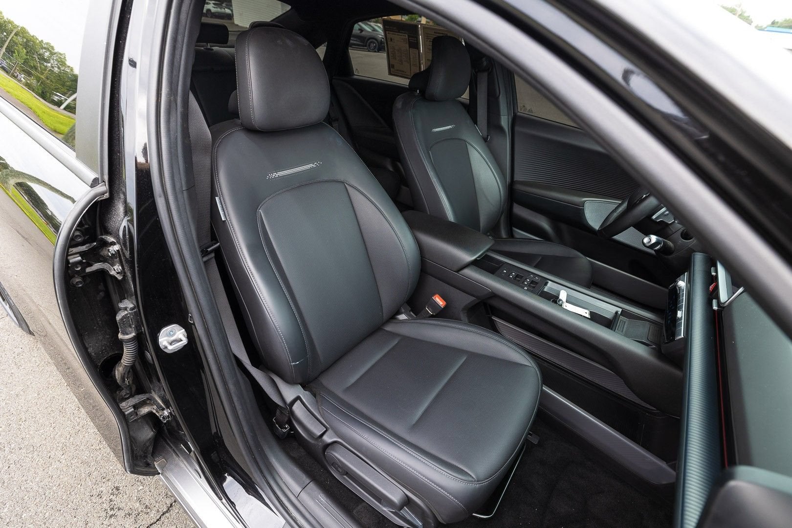 2025 Hyundai IONIQ 6 SEL