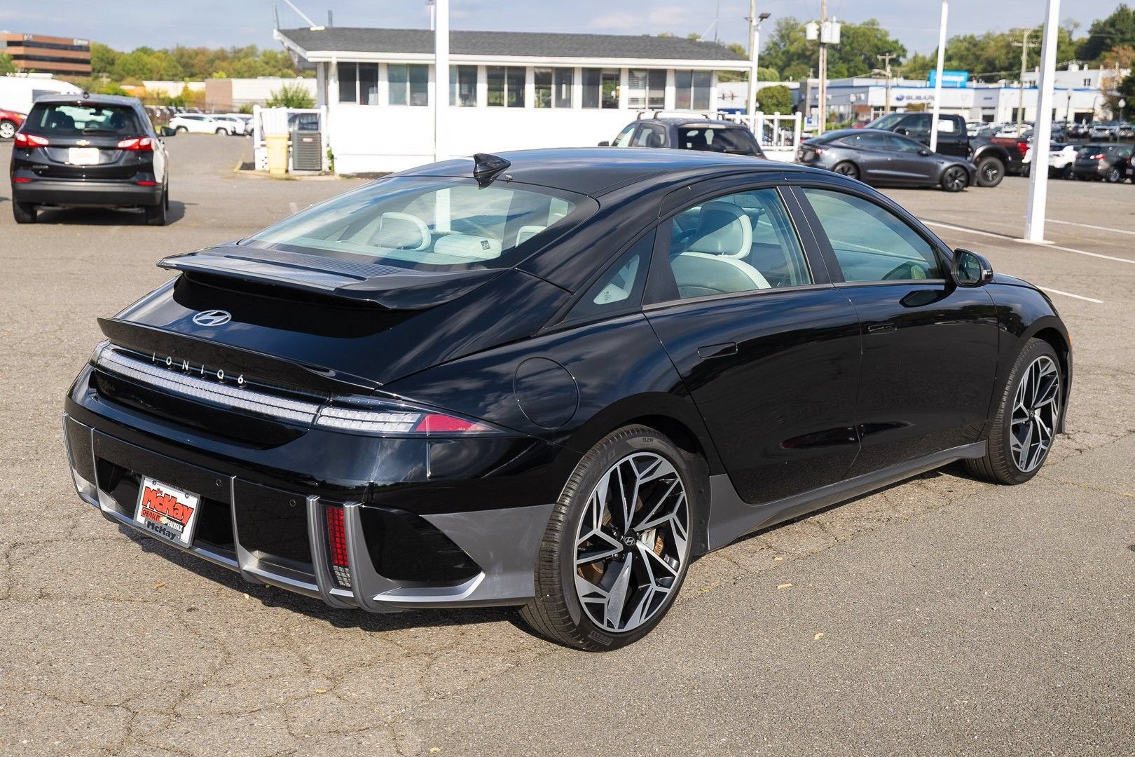 2023 Hyundai IONIQ 6 SEL