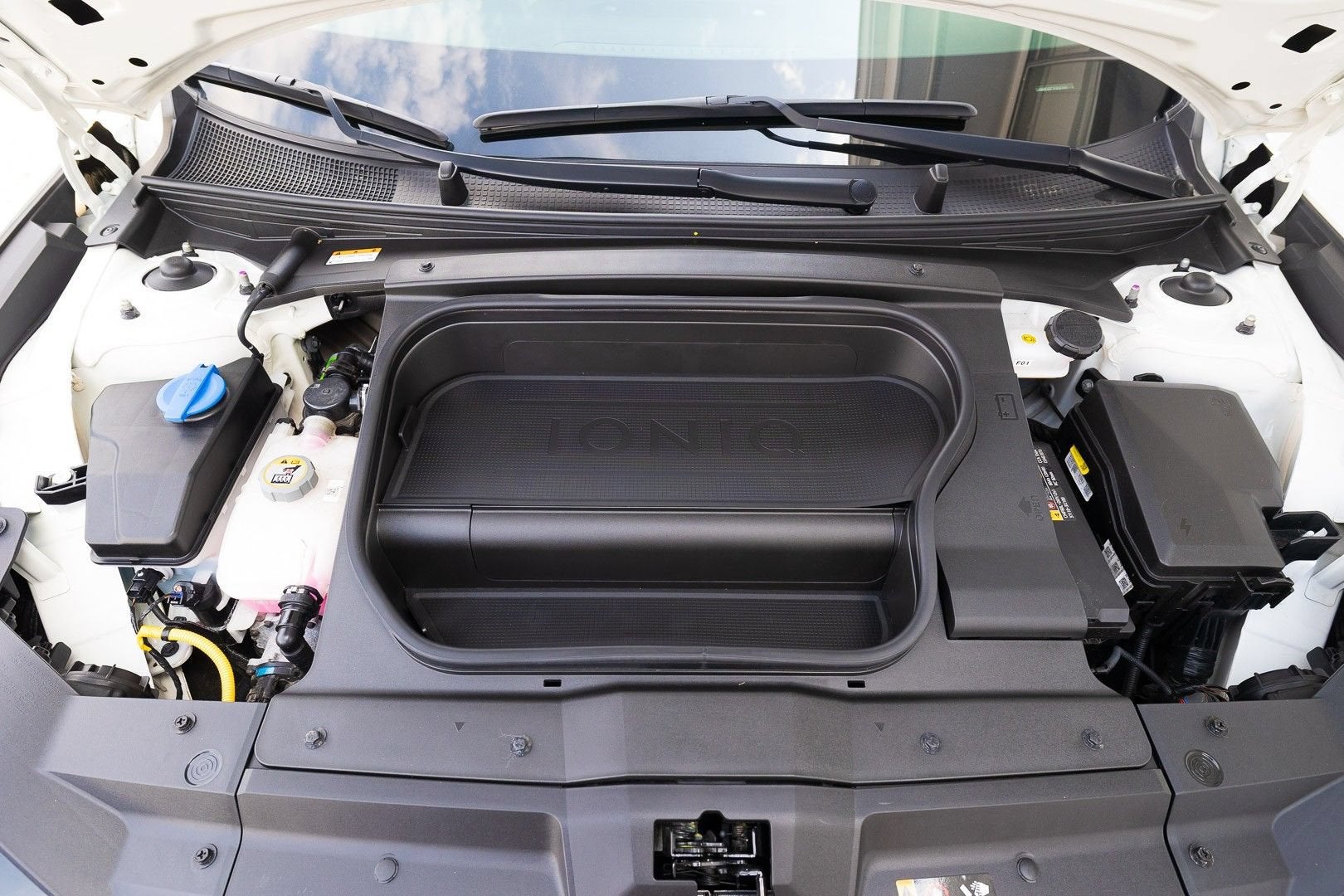 2023 Hyundai IONIQ 6 SEL