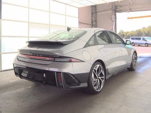 2024 Hyundai IONIQ 6 SEL