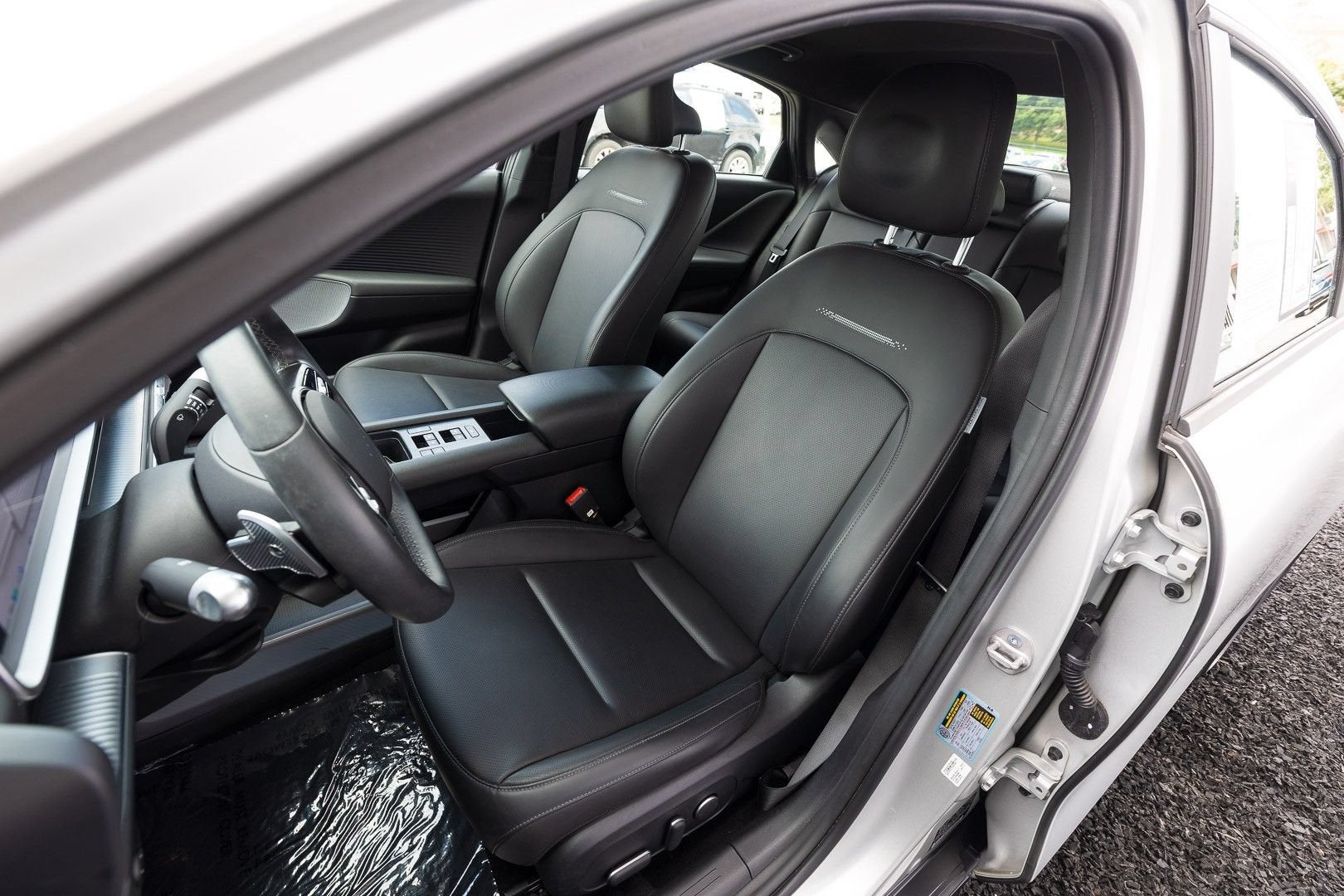 2023 Hyundai IONIQ 6 SEL