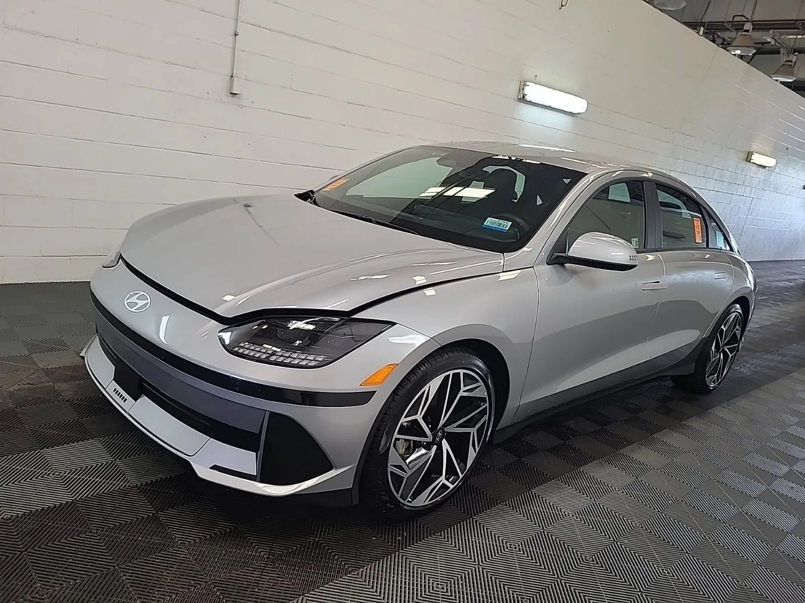 2024 Hyundai IONIQ 6 SEL