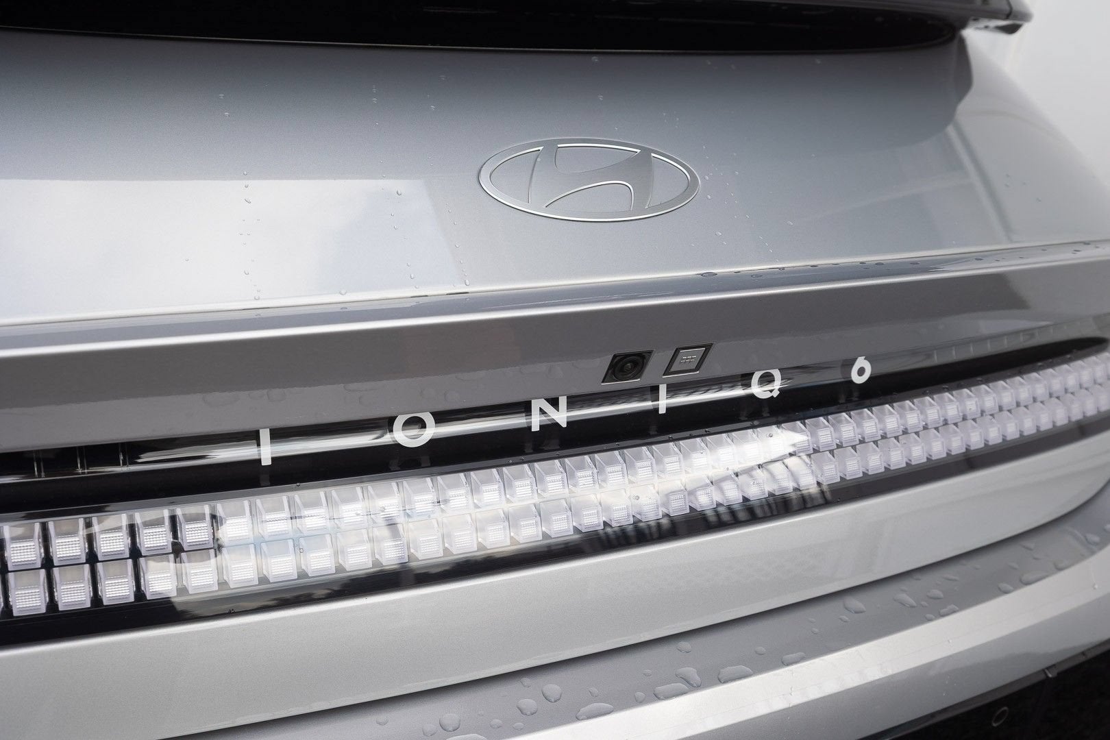 2024 Hyundai IONIQ 6 SEL