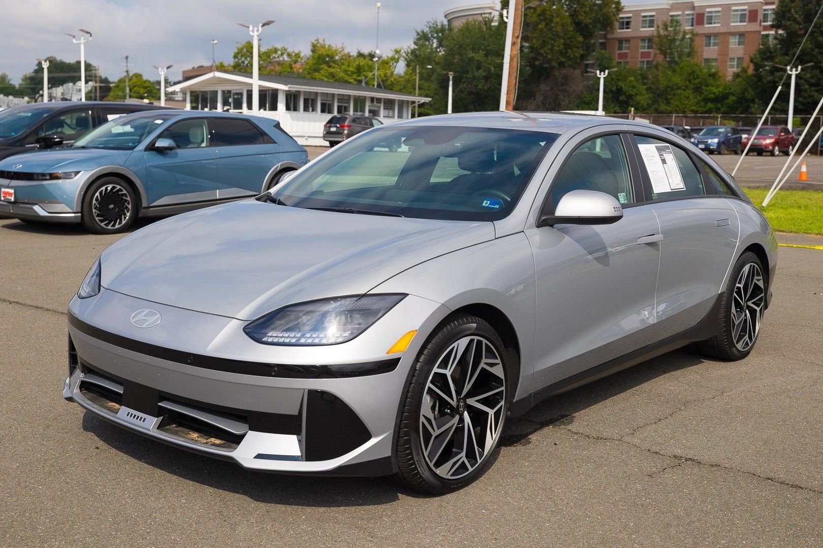 Used 2024 Hyundai IONIQ 6 SEL with VIN KMHM34AC8RA076514 for sale in Fairfax, VA