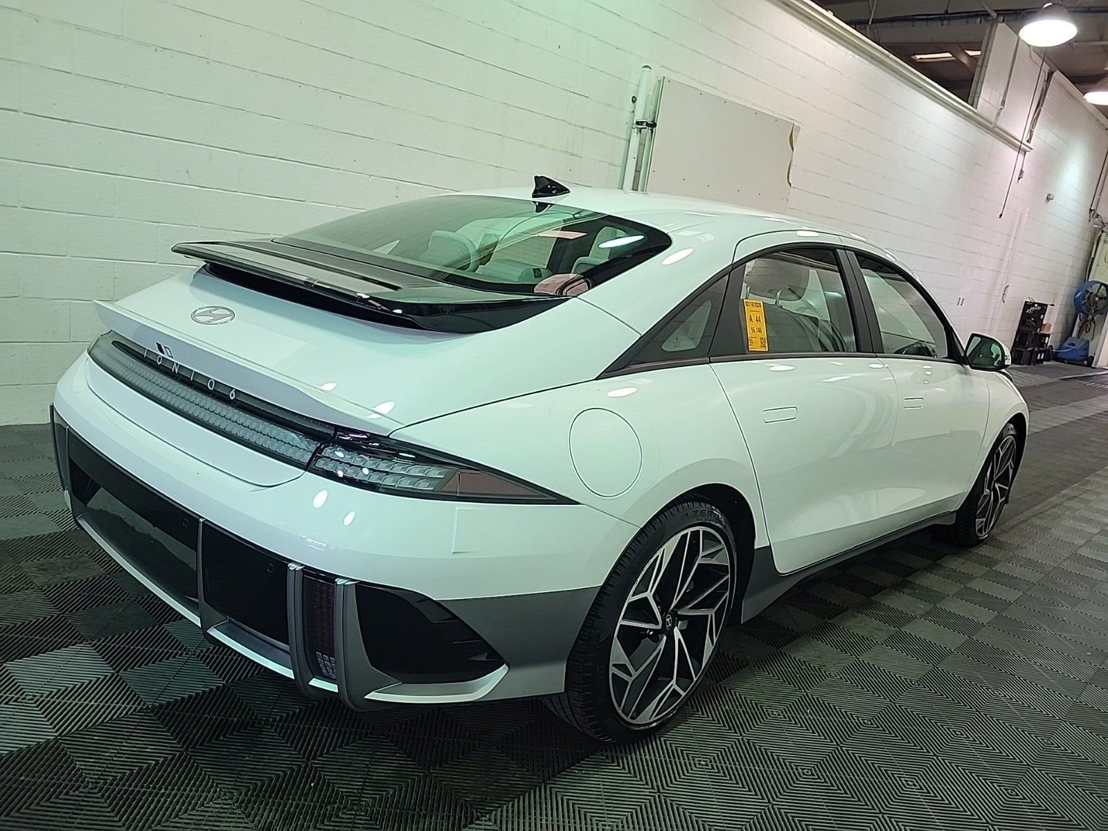 2024 Hyundai IONIQ 6 SEL