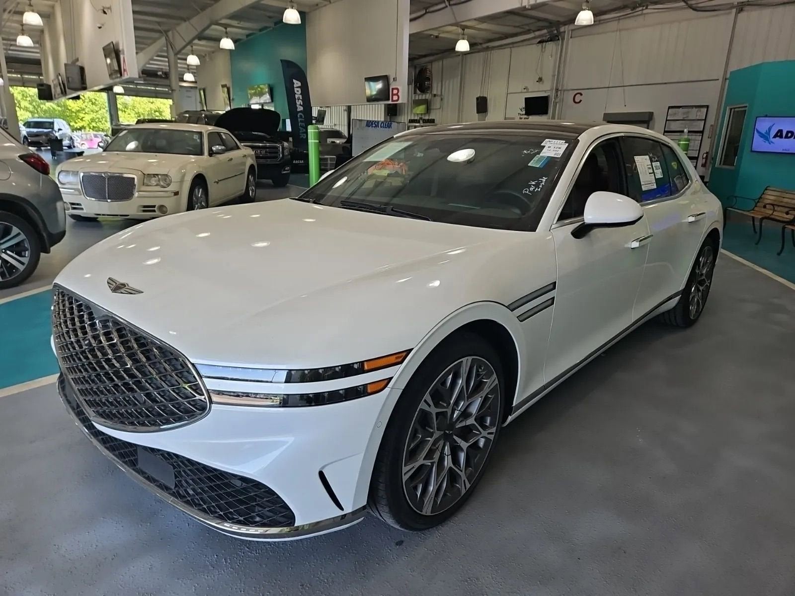 2025 Genesis G90 3.5T e-SC