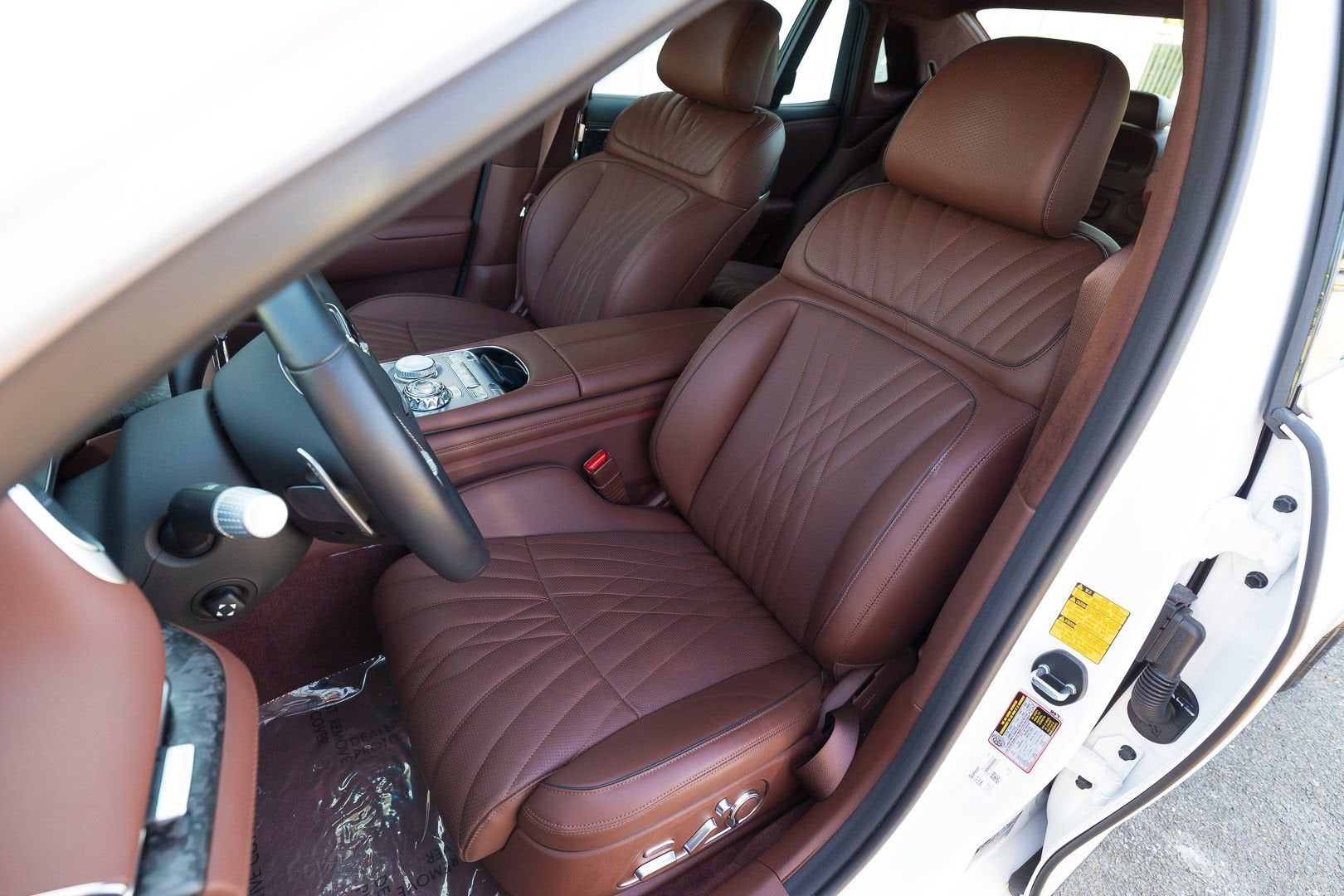 2025 Genesis G90 3.5T e-SC