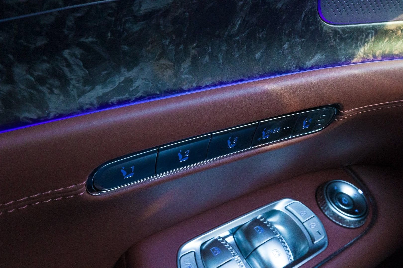 2025 Genesis G90 3.5T e-SC