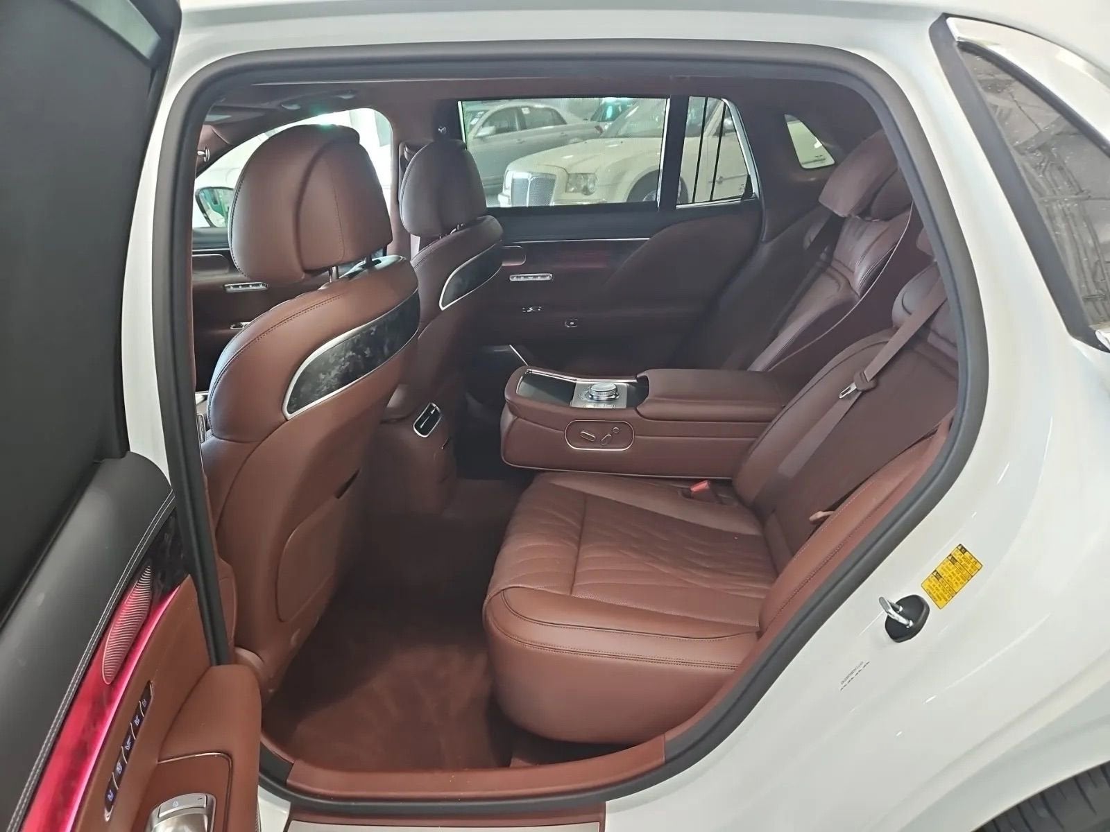 2025 Genesis G90 3.5T e-SC