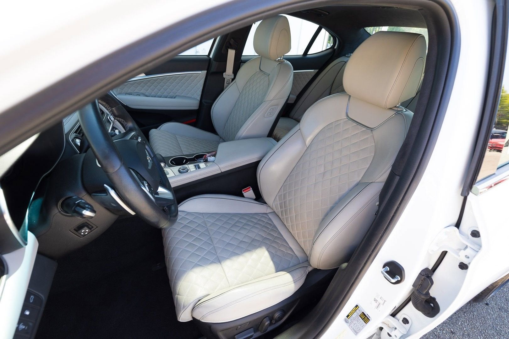 2022 Genesis G70 3.3T