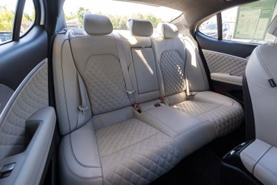 2022 Genesis G70 3.3T