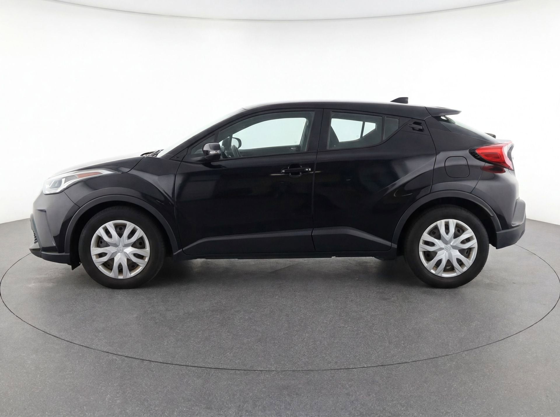 2021 Toyota C-HR LE