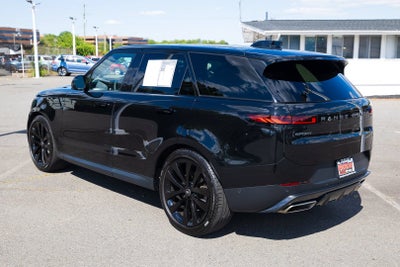 2025 Land Rover Range Rover Sport SE