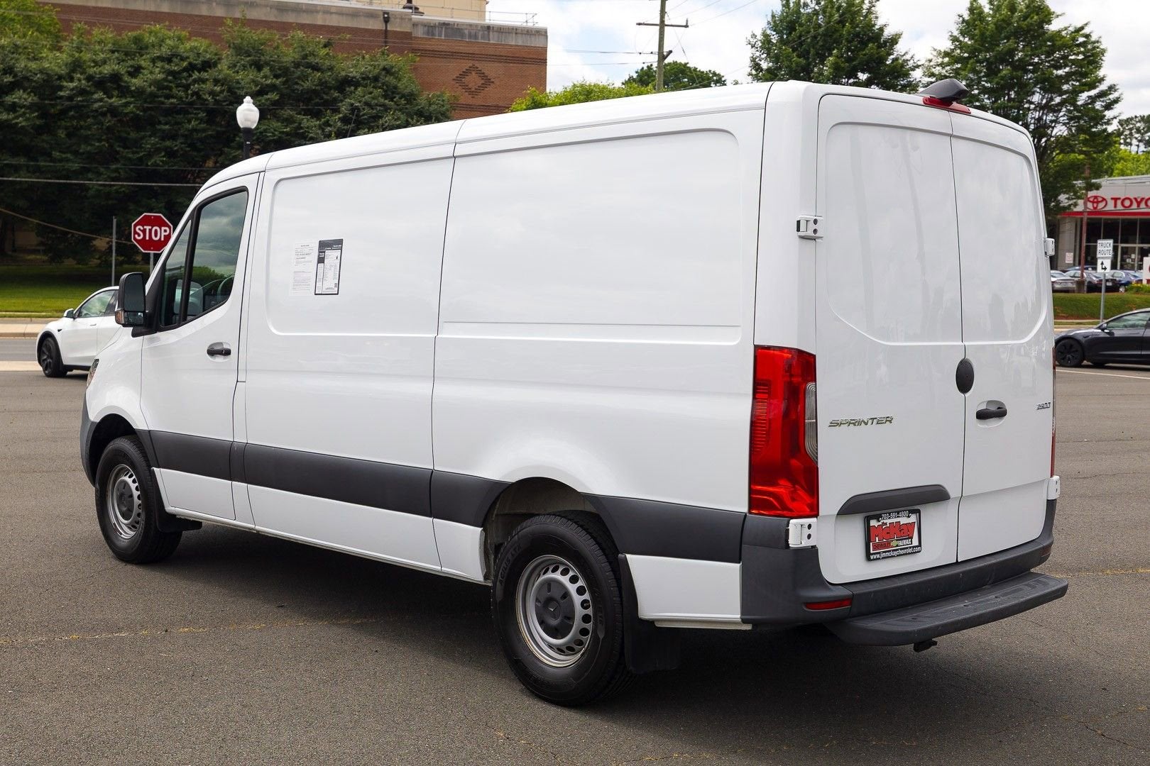 2020 Mercedes-Benz Sprinter Van 2500 STANDARD ROO