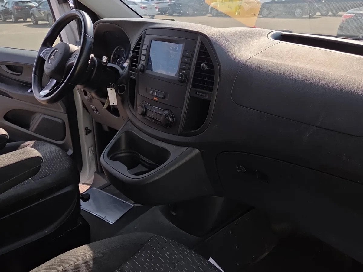 2022 Mercedes-Benz Metris Cargo Van VAN STD ROOF 126"