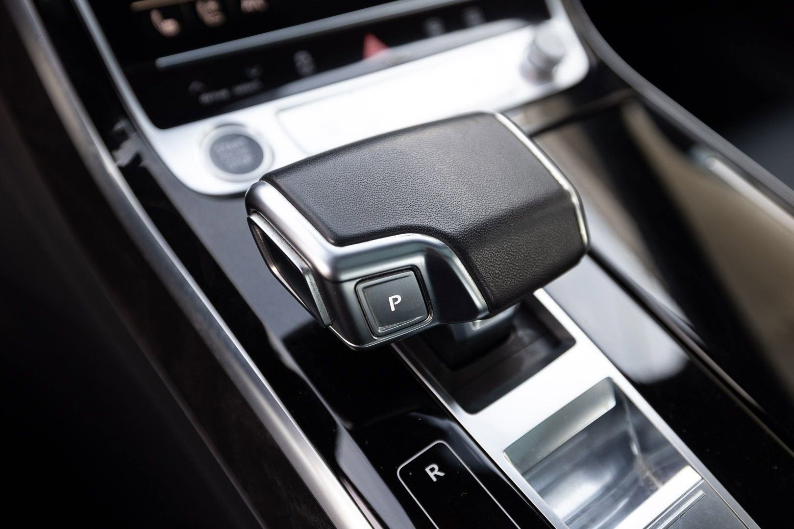 2022 Audi A8 4DR SDN L 55 TFSI