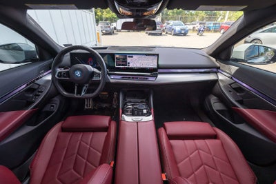 2025 BMW i5 xDrive40