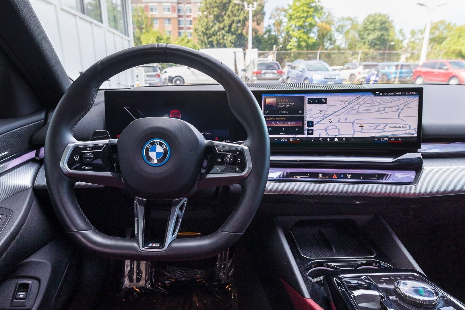 2025 BMW i5 xDrive40