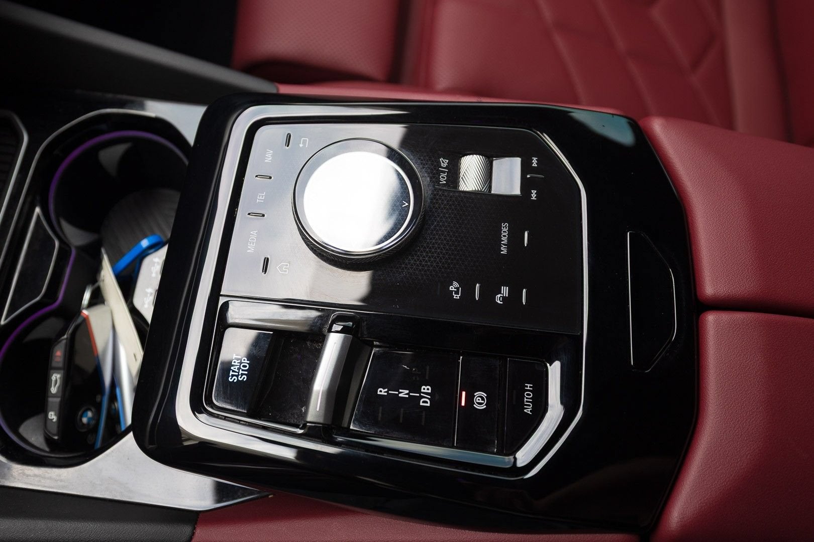 2025 BMW i5 xDrive40