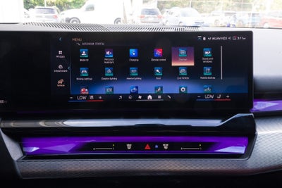 2025 BMW i5 xDrive40
