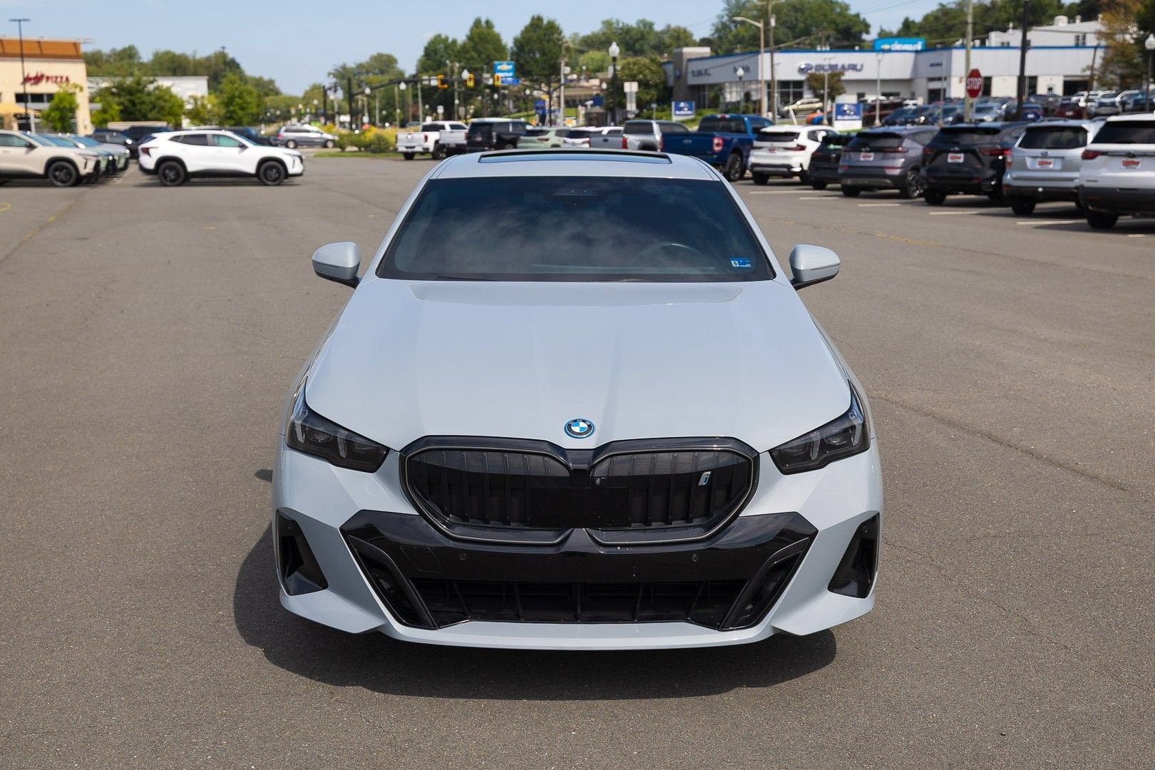 2025 BMW i5 xDrive40