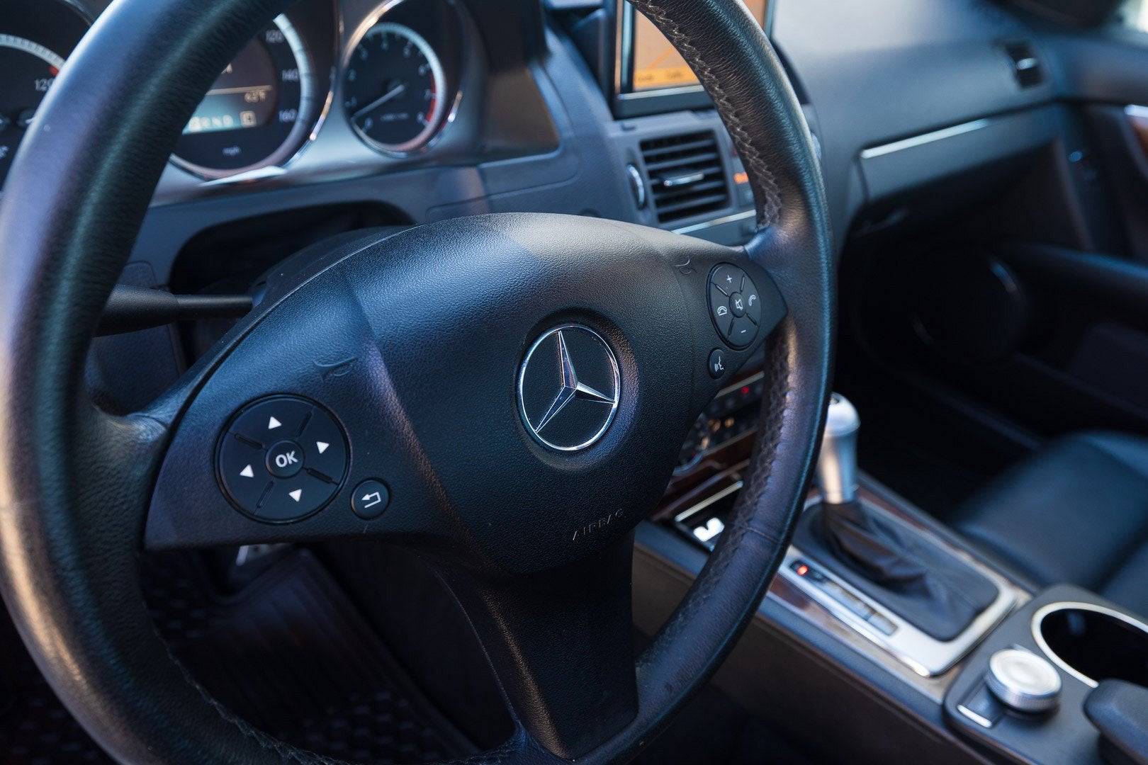 2010 Mercedes-Benz C-Class C 300 Sport