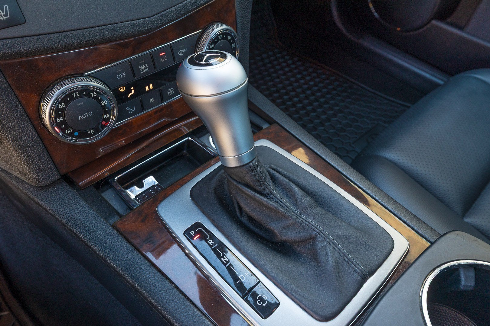 2010 Mercedes-Benz C-Class C 300 Sport