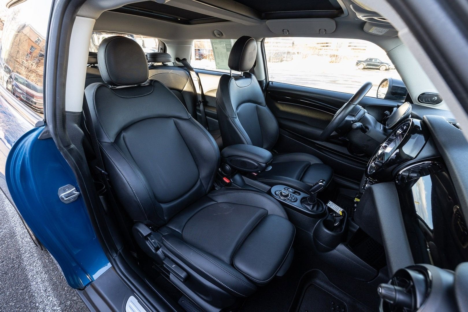 2023 MINI Hardtop 2 Door Cooper SE