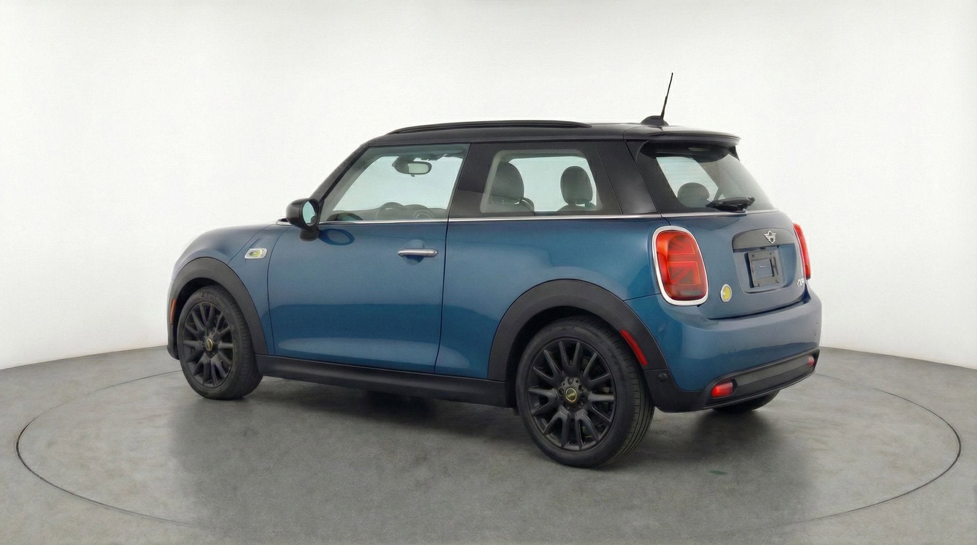 2023 MINI Hardtop 2 Door Cooper SE