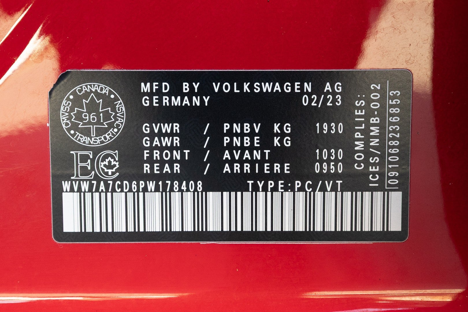 2023 Volkswagen Golf GTI 40th Anniversary