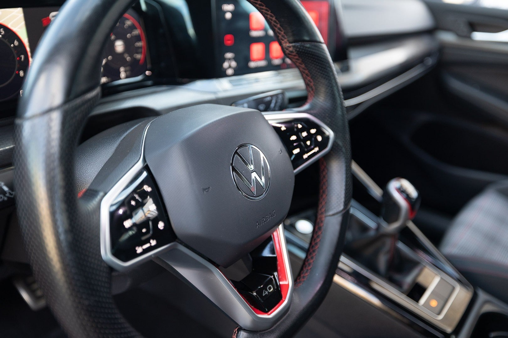 2023 Volkswagen Golf GTI 40th Anniversary