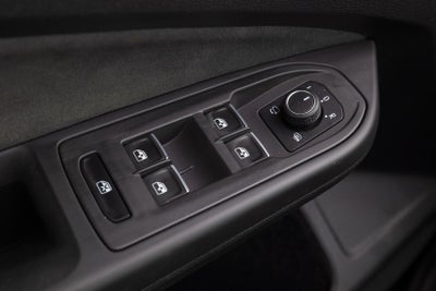2024 Volkswagen Golf GTI SE