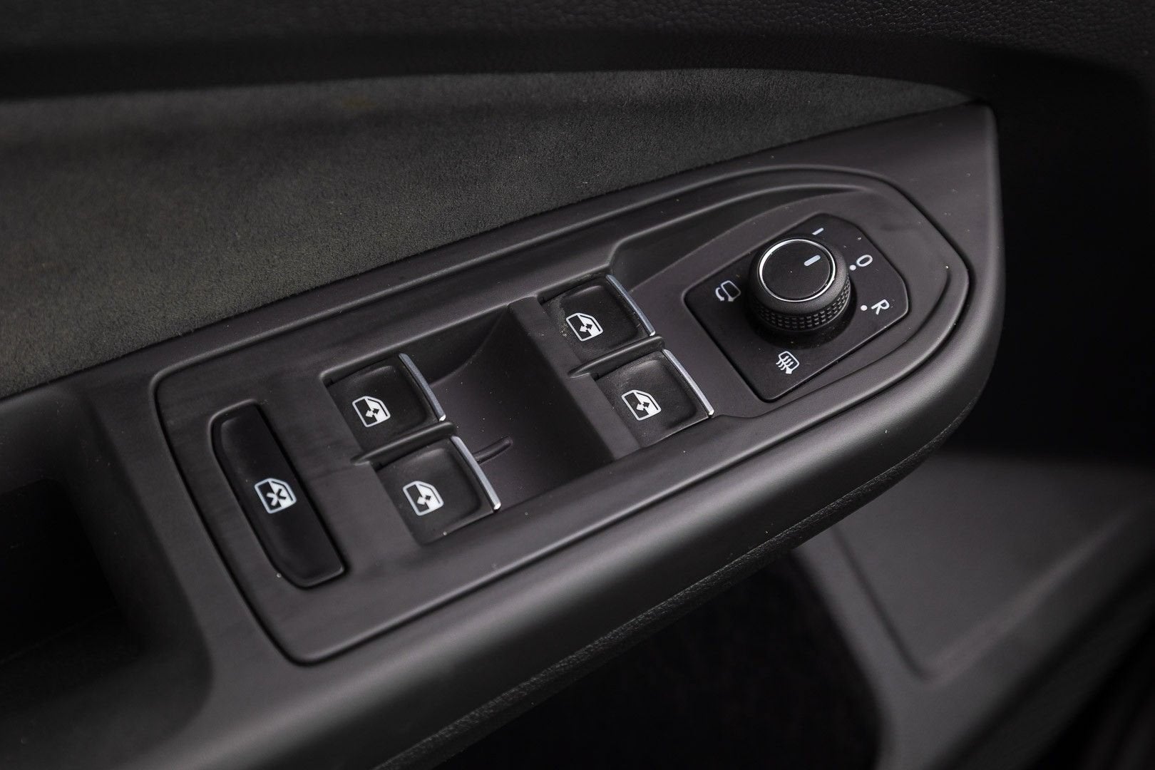 2024 Volkswagen Golf GTI SE