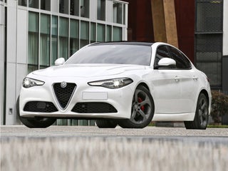 2017 Alfa Romeo Giulia Base