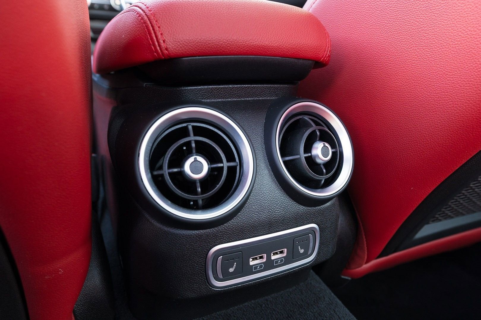 2024 Alfa Romeo Giulia Veloce