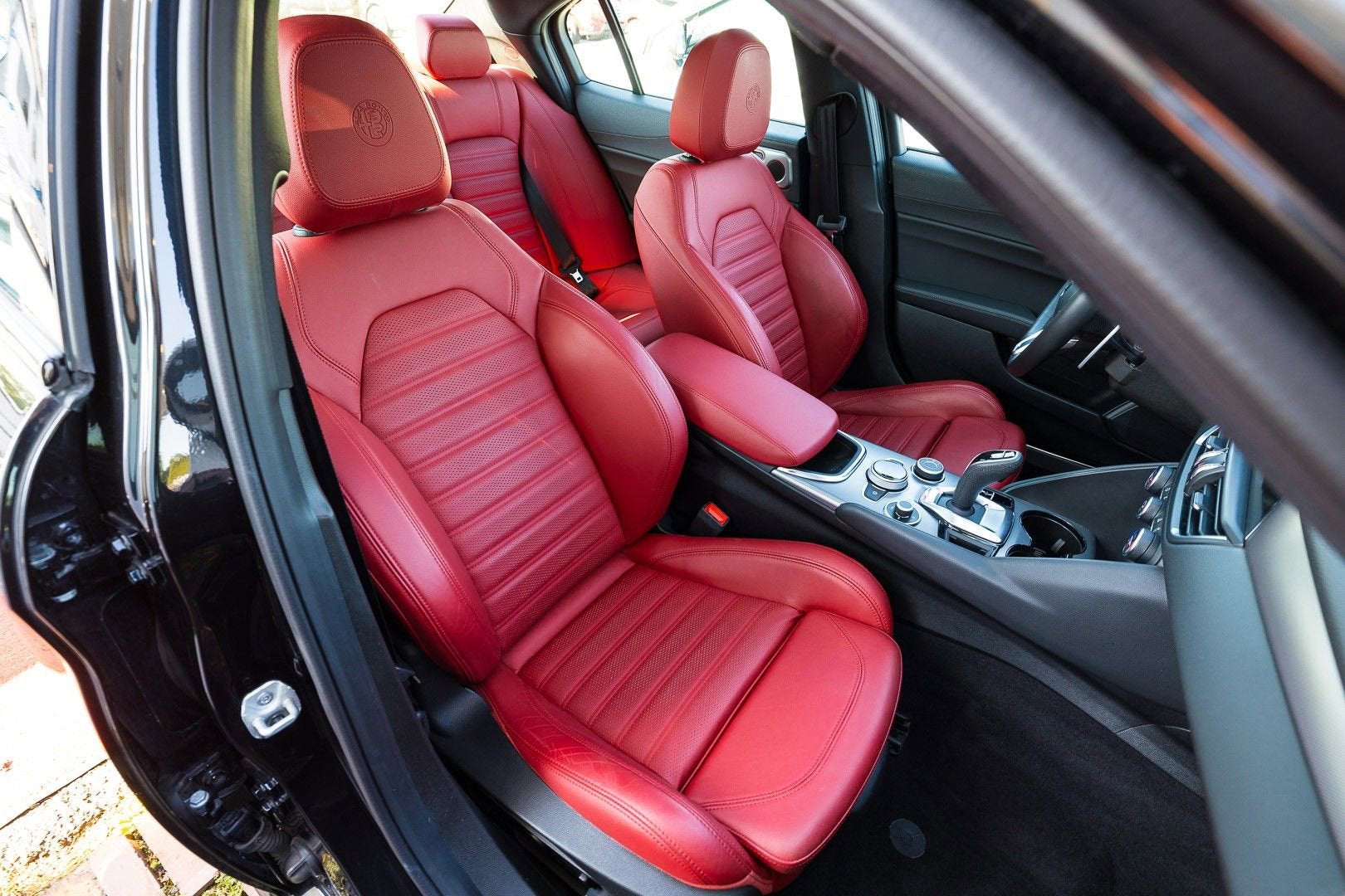 2024 Alfa Romeo Giulia Veloce