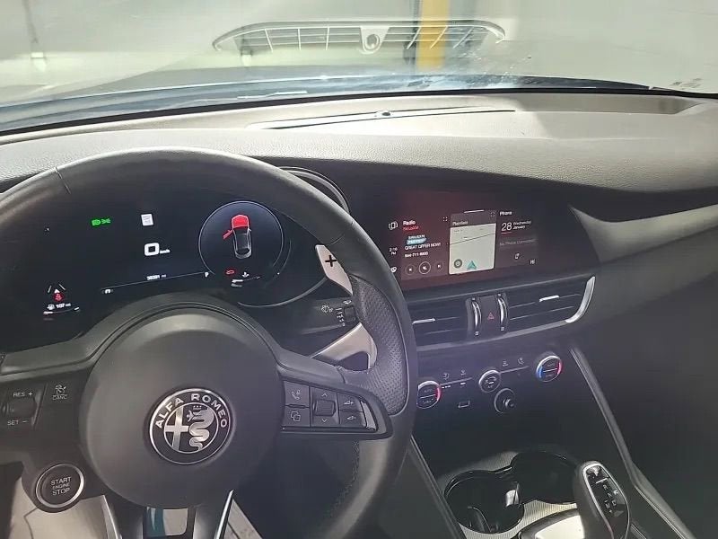 2024 Alfa Romeo Giulia Veloce