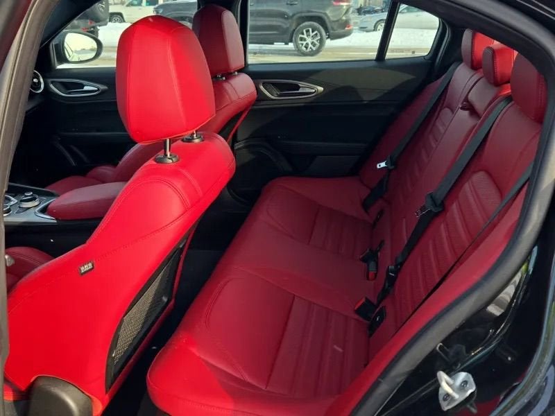 2024 Alfa Romeo Giulia Veloce